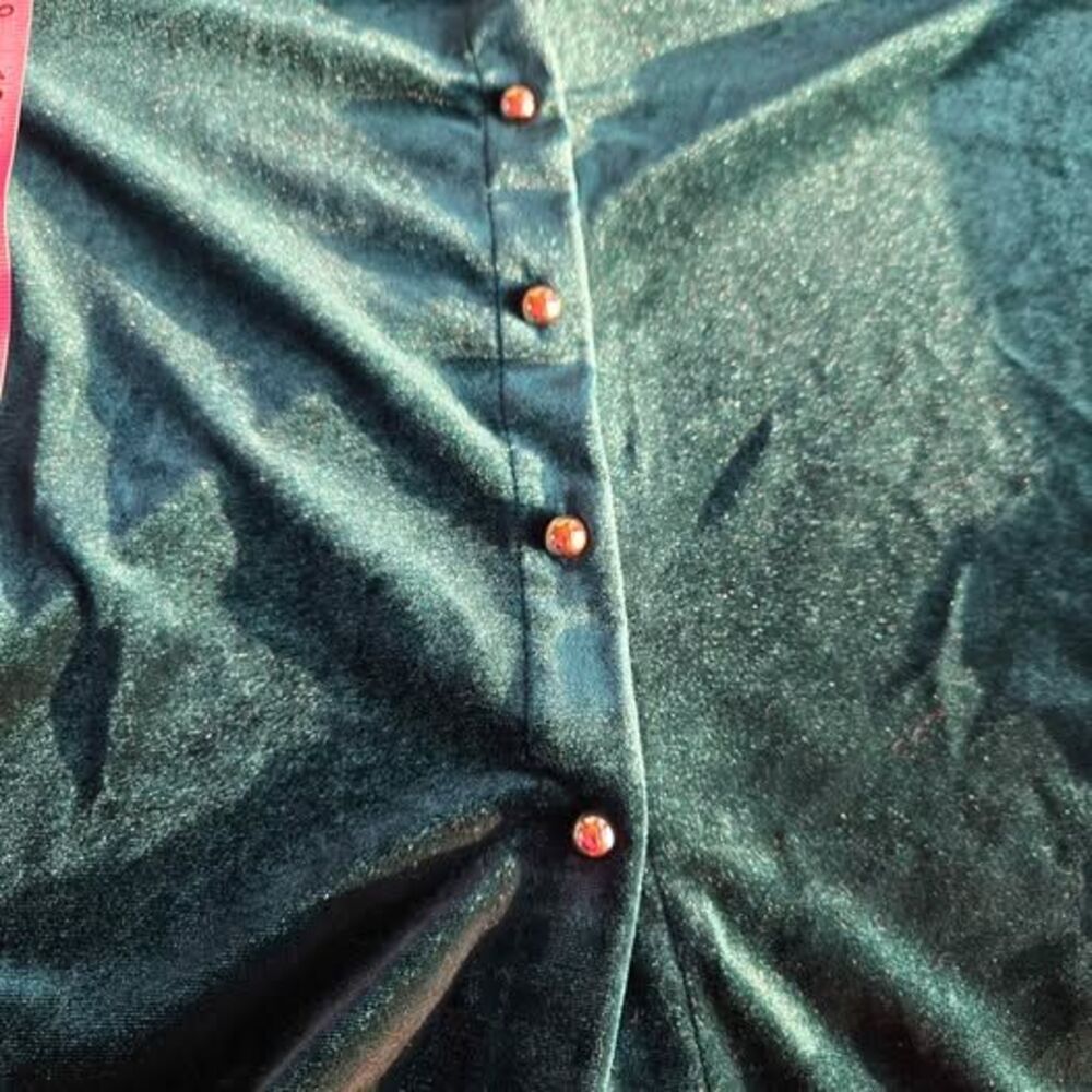emerald-to-kelly green velvet shirt - Picture 5 of 8